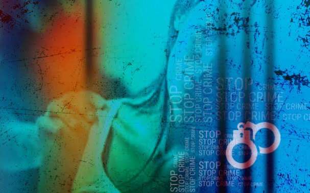 ಫೋನ್‌ನಲ್ಲಿ ಆಶ್ಲೀಲ ಸಂಭಾಷಣೆ: ಪ್ರಶ್ನಿಸಿದ ಗೃಹಿಣಿಗೆ ನಡುರಸ್ತೆಯಲ್ಲೇ ಪೆಟ್ಟು!